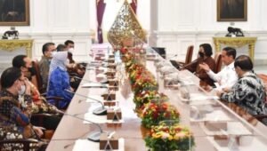 Presiden Jokowi Terima Ikhtisar Hasil Pemeriksaan Semester I Tahun 2022 dari BPK