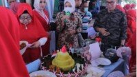 Wawako Fitri Saksikan Keseruan Lomba Rebana dan Nasi Tumpeng