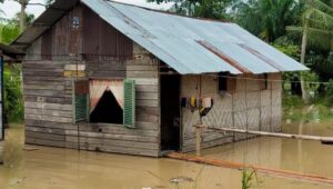 Sungai Bedagai Meluap, 528 Rumah Warga di Enam Dusun Desa Sei Rampah Terendam Banjir 