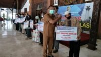 Wakil Bupati Tulungagung Bersama Forkompinda Salurkan BLT Dampak Inflasi