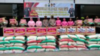 Polres Tulungagung Salurkan 2 Ton Beras Bantuan dari Kapolda Jawa Timur Untuk Warga Terdampak Bencana