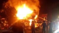 Kebakaran Rumah di Kelurahan Hilir Kantor Kapuas Hulu, Kerugian Ratusan Juta dan Korban Jiwa Nihil