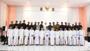 Bupati Karawang Lantik Pejabat Pimpinan Tinggi Pratama dan Pejabat Administrator