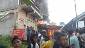 Menelan Korban Jiwa, Kebakaran Menghabiskan Lima Rumah Warga di Palembang