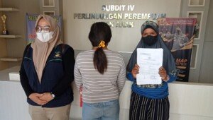Seorang Ayah di Palembang Tega Gauli dan Jajakan Foto Bugil Anak Kandung