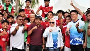 Ini Prediksi Bupati Sutinah pada Final Sepak Bola Mamuju vs Mamasa