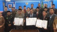Tujuh Fraksi Dewan Menyetujui Dua Raperda