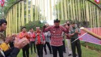 Bupati Kapuas Hulu Ketemenggungan Adat Dayak Sangat Penting Dalam Mengatur Tata Hidup Manusia
