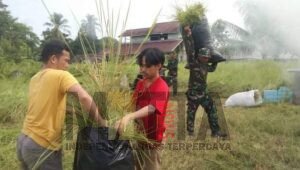 Kodim 1206/Psb dan Yayasan Bhakti Suci Bersihkan TPU Tionghoa di Kapuas Hulu