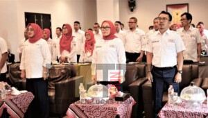 Lewat Visi Mamuju Keren, Sutinah: Kita Harus Mampu Lahirkan PMI yang Keren