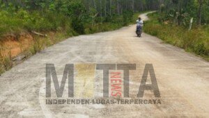 Dibangun Tanpa Restu Warga, Proyek BanGub Jalan OKU Timur Jadi Terbengkalai