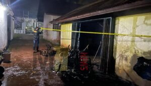 Polisi Beberkan Kronologis Kebakaran Gudang Milik Dinas Pertanian dan Pangan Kabupaten Kapuas Hulu