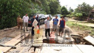 Bahayakan Pengendara, Drainase Jebol di Tanah Abang Diperbaiki