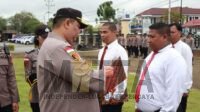 Kapolres Kapuas Hulu Ganjar Penghargaan Kepada 14 Personil yang Berprestasi, Ini Daftar Namanya: