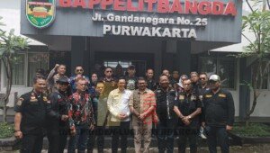 Sekda Purwakarta Terima Audiensi Aliansi Kiansantang Soal TJSLP