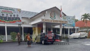 Masih Soal Gratifikasi? Dua Pimpinan BK DPRD Purwakarta Datangi Kantor Kejaksaan Negeri