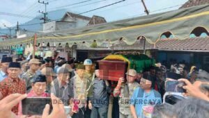 Tulungagung Berduka, Ibunda Bupati Maryoto Birowo Berpulang ke Rahmatullah