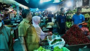 Sekda Aceh Tamiang Inspeksi Harga Bahan Pokok