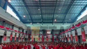 Rapat Konsolidasi Akbar, Plh Ketua DPD PDI Perjuangan Jatim Ungkap Bersolek Tidak Sekedar Memakai Gincu, Kok Bisa?