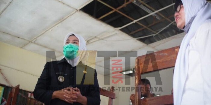 Wawako Fitri Kunjungi SD Mendagri Tito Karnavian