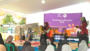 WOM Finance Hibur Anak-Anak Lewat Mendongeng Bersama