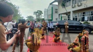 Bupati Batang Hari MFA Sambut Kepala BNNP Jambi