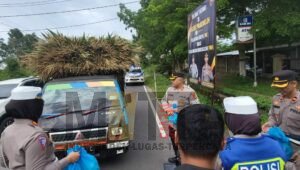 Razia Simpatik Satlantas Polres Prabumulih, Pengendara Terima Takjil Gratis