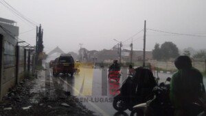 Hujan Deras Mengguyur Bandung dan Sumedang, Kasat Lantas Polresta Bandung Sampaikan Hal Ini