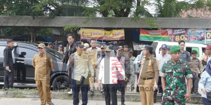Wawako Fitri Tinjau Terminal Sako