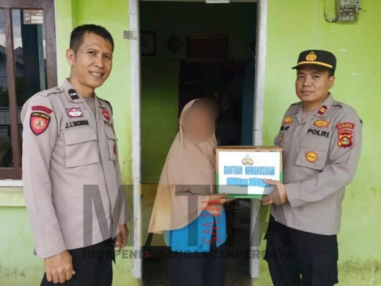 Kapolsek RKT, Berikan Baksos pada Warga
