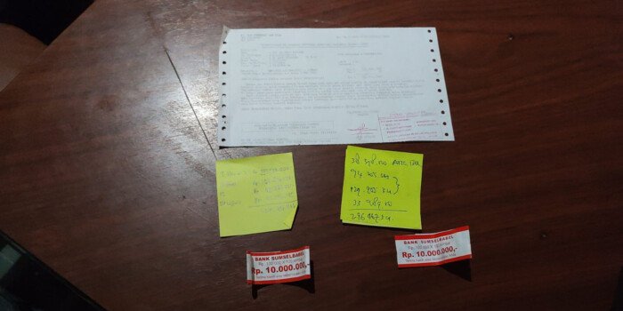 Segel Ruangan, Kejati Temukan Catatan Transaksi Ratusan Juta dan Bandrol Uang BSB 10.000.000