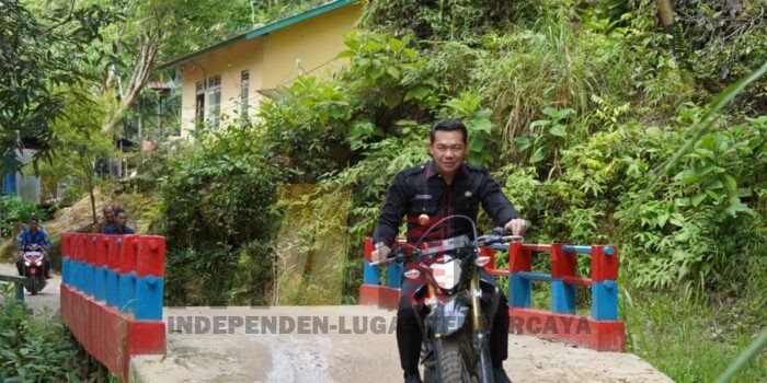 Bupati Kapuas Hulu Tinjau Ruas Jalan Seberu – Nanga Lungu Kecamatan Silat Hulu