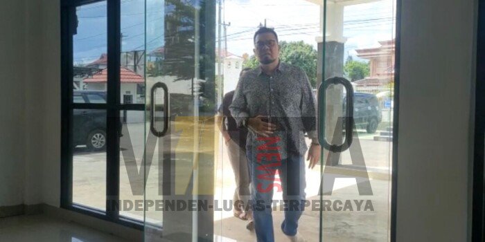 Terkait Pengadaan dan Pembebasan Lahan Pulo Mas, Mantan Bupati Empat Lawang Budi Antoni Aljufri Diperiksa Kejaksaan