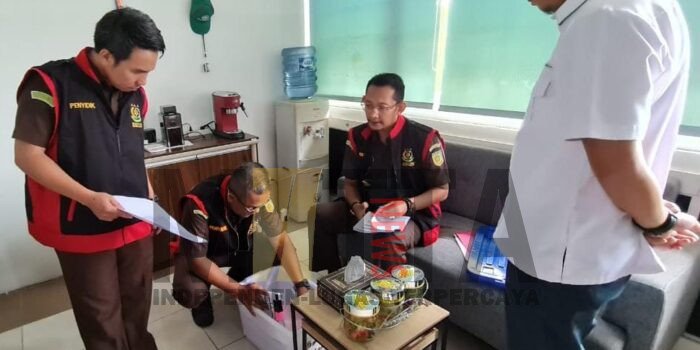 Pidsus Kejati Sumsel Lakukan Penggeledahan Anak Perusahaan Semen Baturaja