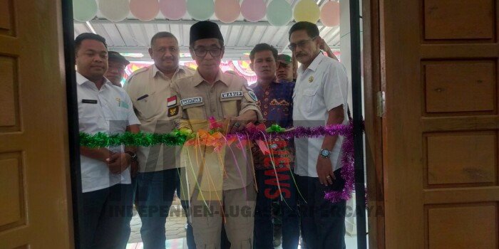 Anggota DPRD Batanghari Hadiri Peresmian Polindes Dusun Tanjung