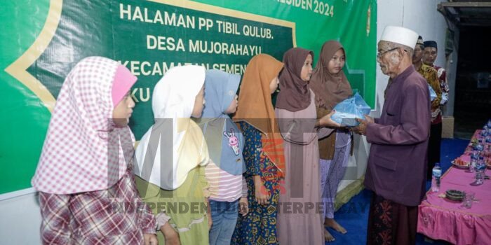 Relawan Ganjar Wong Kito Dewe Coba Raih Keberkahan Malam Lailatulkadar