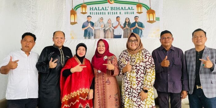 Penuh Keakraban Halal Bihalal H. Arlan