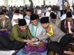 Wali Kota Harnojoyo Sholat Ied Bersama Gubernur Sumsel