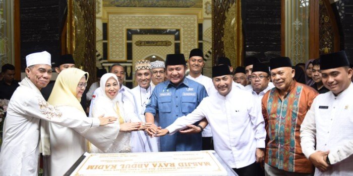 Herman Deru Dibuat Takjub Megahnya Masjid Raya Abdul Kadim Desa Epil Muba