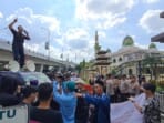 Geruduk Polda Sumsel, Minta Tindak Tegas Kasus Penahanan Petani di Banyuasin Oleh PT Andira Agro TBK