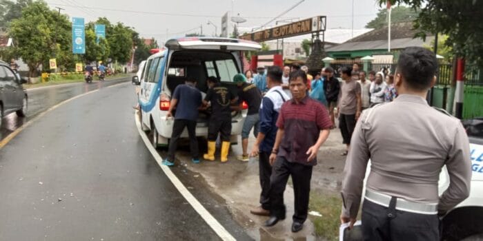 Laka Lantas di Tulungagung, Santri asal Blitar Tewas