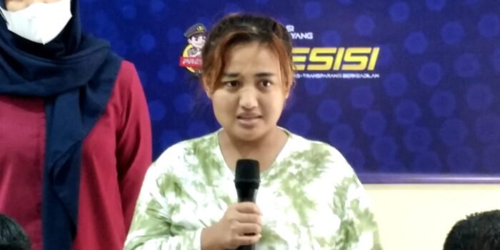 Lina Mukherjee Minta Maaf Dengan Seluruh Umat Muslim Indonesia