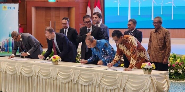 Akselerasi Transisi Energi, PLN-Total Eren-Adaro Power-PJBI Tandatangani PJBTL PLTB dengan Teknologi BESS Pertama di Indonesia