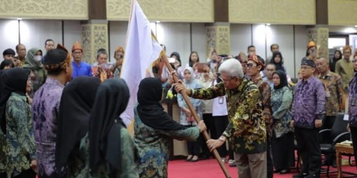 MY Kukuhkan Pengurus Forum Pariwisata dan Budaya (Forwida) Sumsel