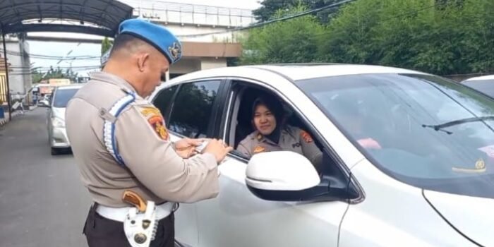 Lakukan Pelanggaran, Empat Sepeda Motor Polisi Dikandangkan