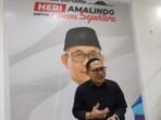 Cabut Baliho, Ketua Tim Pemenangan Cagub Heri Amalindo Protes