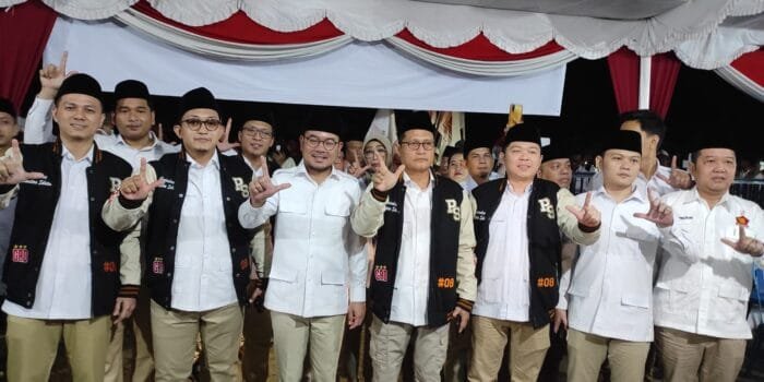 Datangi KPU Palembang, Prima Salam Targetkan Ketua DPRD
