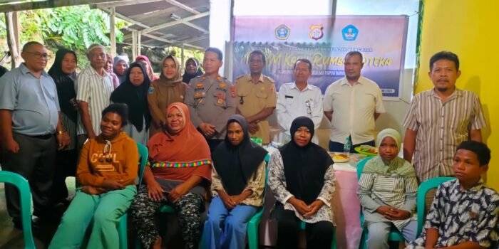 Kapolres Fakfak Buka Kegiatan Belajar Mengajar PKBM Kasih Rumbai Koteka