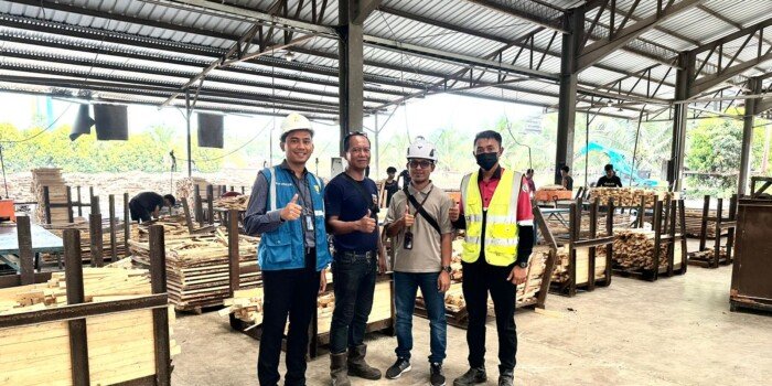 Same Day Service PLN Dorong Peningkatan Produktivitas Pabrik Pengolahan Kayu Hingga Dua Kali Lipat