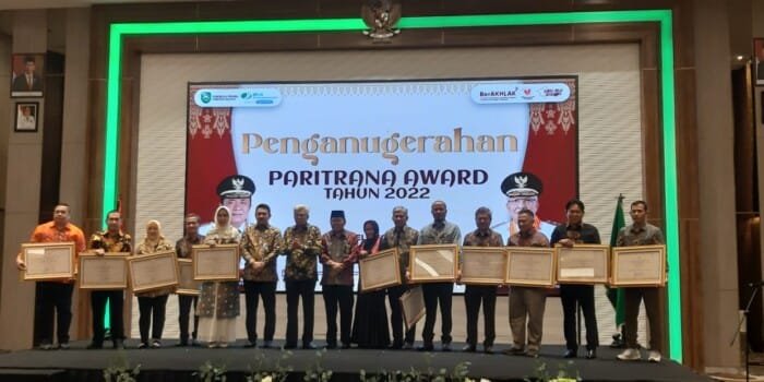 Komitmen Lindungi Pekerja, PTBA Raih Paritrana Award